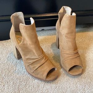 Kristin Cavallari Chinese Laundry Open Toe Booties